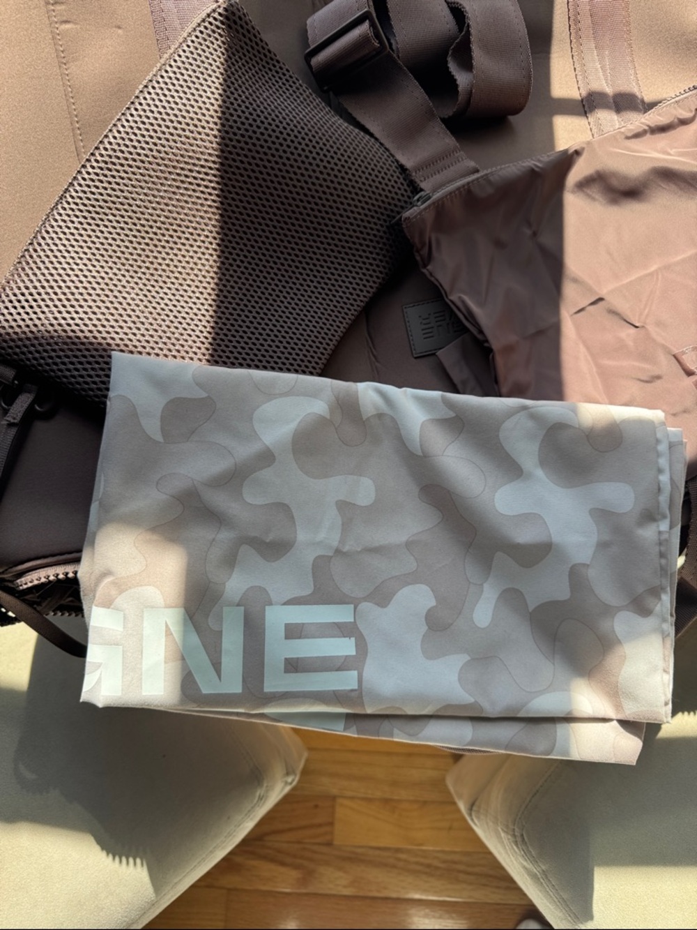 Dagne Dover Landon Carryall Extra Large-Dune - Picture 15 of 15